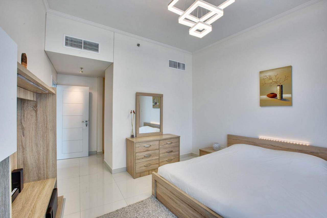 Ultra Modern 1Bd In Damac Heights Marina Apartman Dubaj Kültér fotó